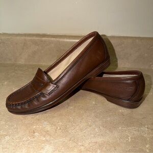 SAS Tripad Comfort Penny Loafers Women's 6 1/2 N Brown Business Work Shoes